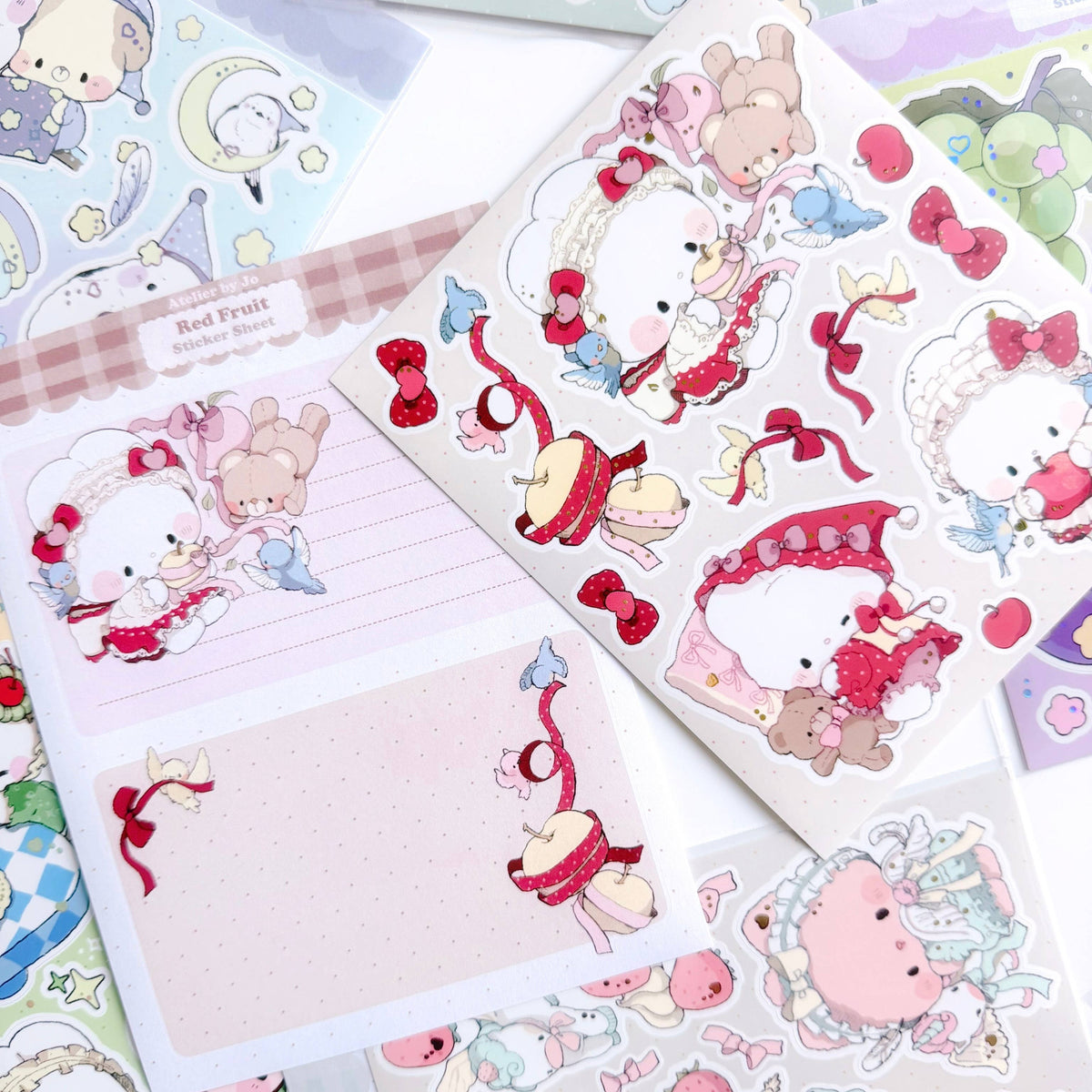 Atelier by Jo               
On-The-Go 
Bundle