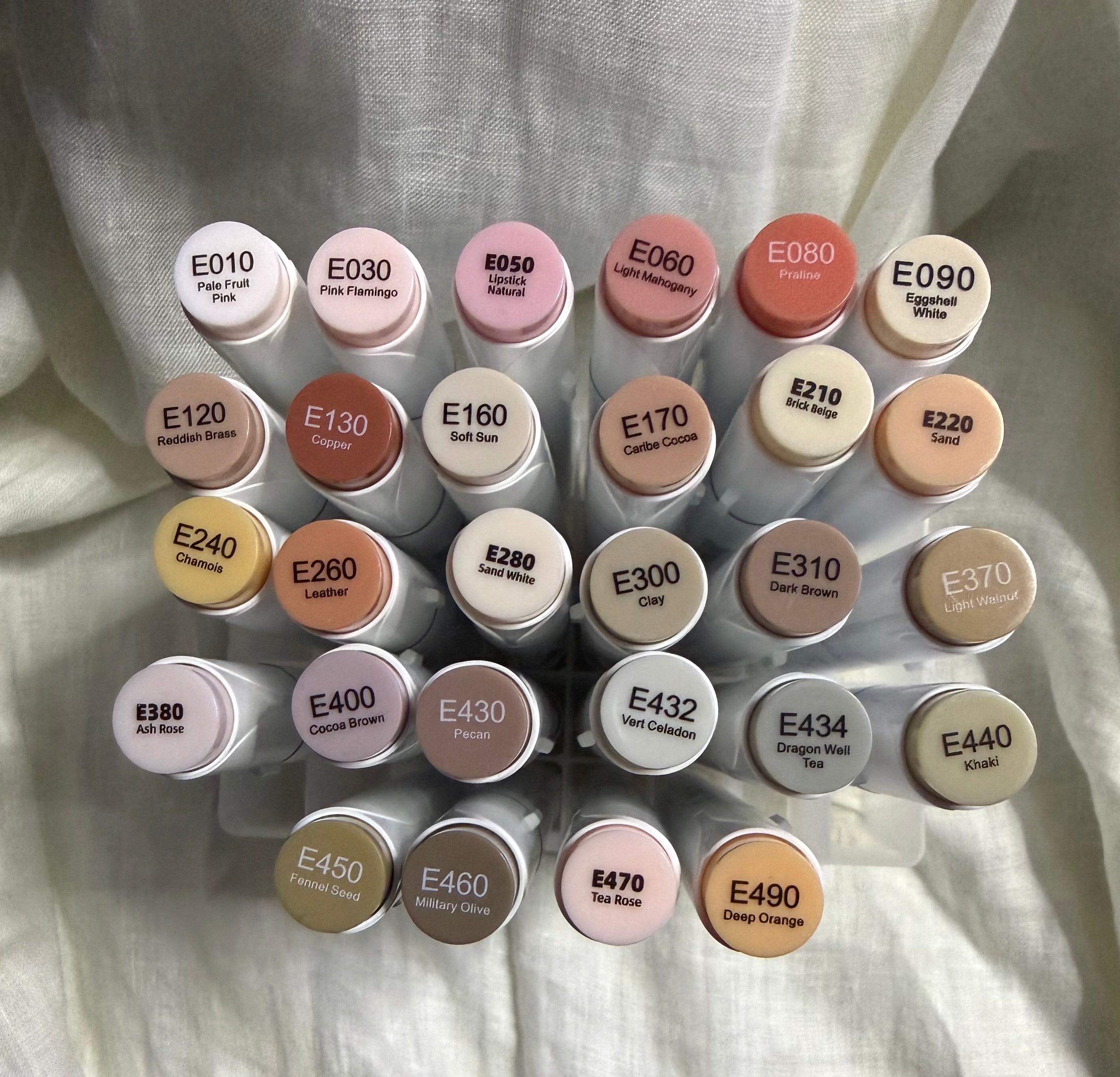 E-Ssential Hues